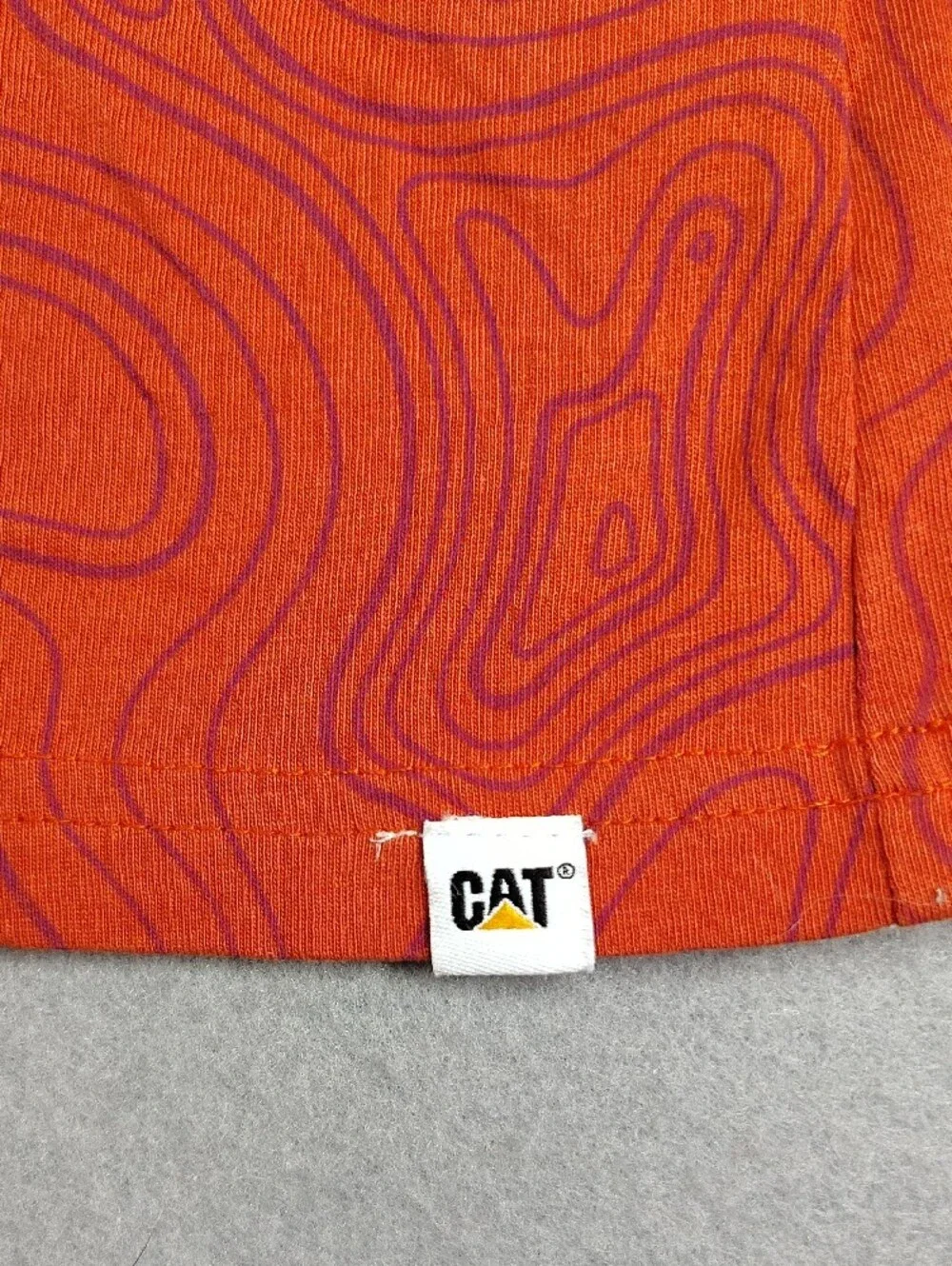 Caterpillar (CAT) Orange T-shirt With Topography - Mens Small